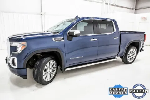 More photos of 2022 GMC Sierra 1500 Limited Denali at Sign It Drive It, TX