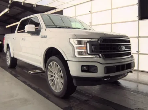 More photos of 2019 Ford F-150 Limited at Sign It Drive It, TX