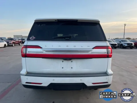 More photos of 2021 Lincoln Navigator Reserve at Sign It Drive It, TX