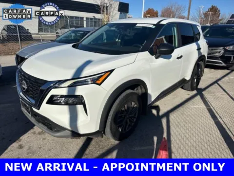 White 2023 Nissan Rogue S for sale in Denton, TX
