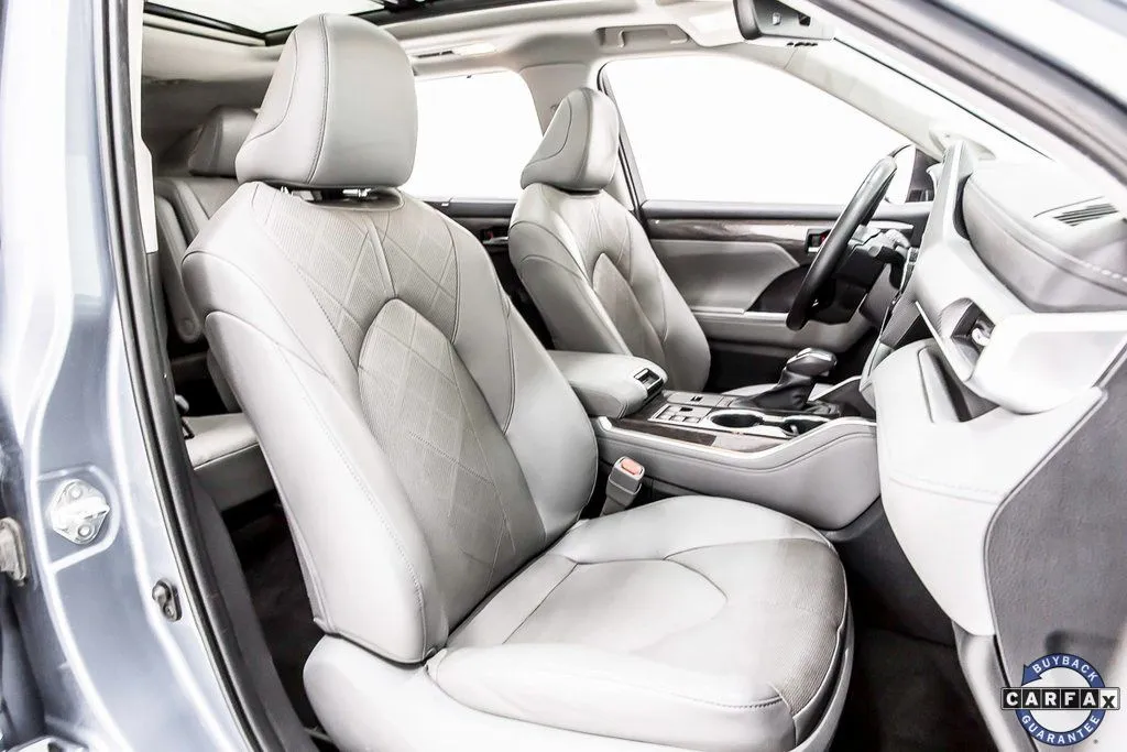 2023 Toyota Highlander Platinum - Photo 32