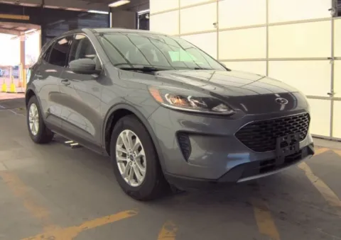 More photos of 2021 Ford Escape Hybrid SE at Sign It Drive It, TX