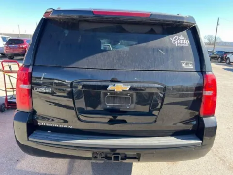 More photos of 2018 Chevrolet Suburban LT at Sign It Drive It, TX