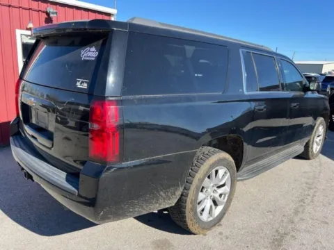 More photos of 2018 Chevrolet Suburban LT at Sign It Drive It, TX