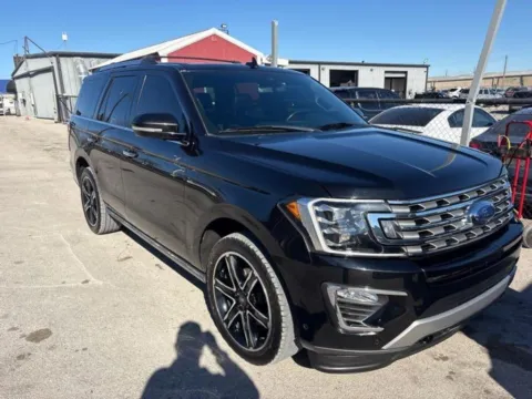 More photos of 2019 Ford Expedition Limited at Sign It Drive It, TX