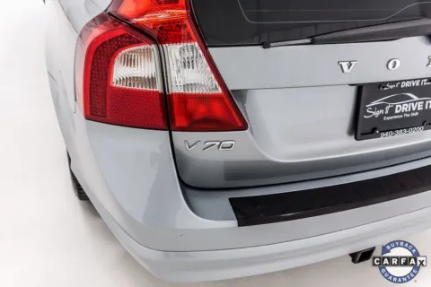 More photos of 2009 Volvo V70 3.2 at Sign It Drive It, TX