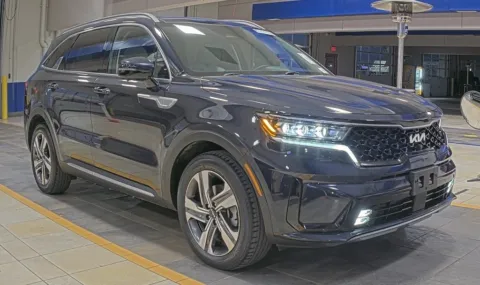 Another view of 2022 Kia Sorento Plug-In Hybrid SX Prestige for sale in Denton, TX at Sign It Drive It