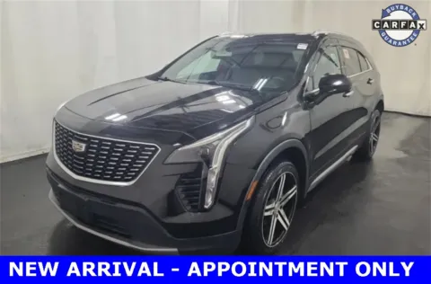 Black 2020 Cadillac XT4 Premium Luxury for sale in Denton, TX
