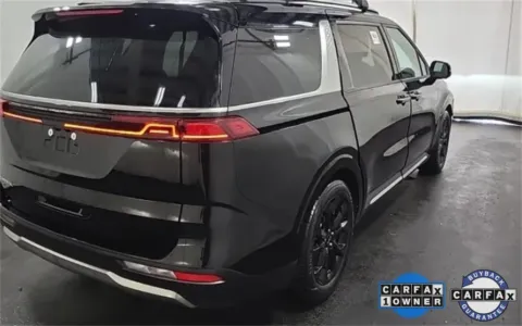 More photos of 2024 Kia Carnival SX Prestige at Sign It Drive It, TX