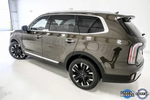 More photos of 2023 Kia Telluride SX-Prestige at Sign It Drive It, TX