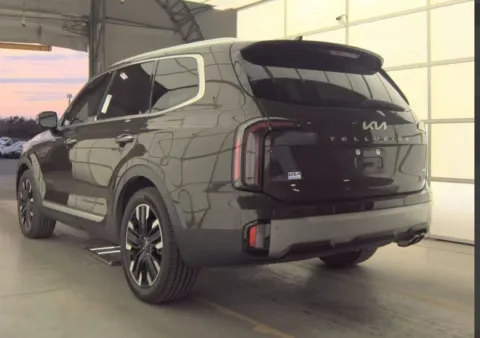 More photos of 2023 Kia Telluride SX-Prestige at Sign It Drive It, TX