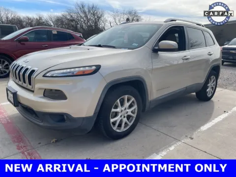 Beige 2015 Jeep Cherokee Latitude for sale in Denton, TX