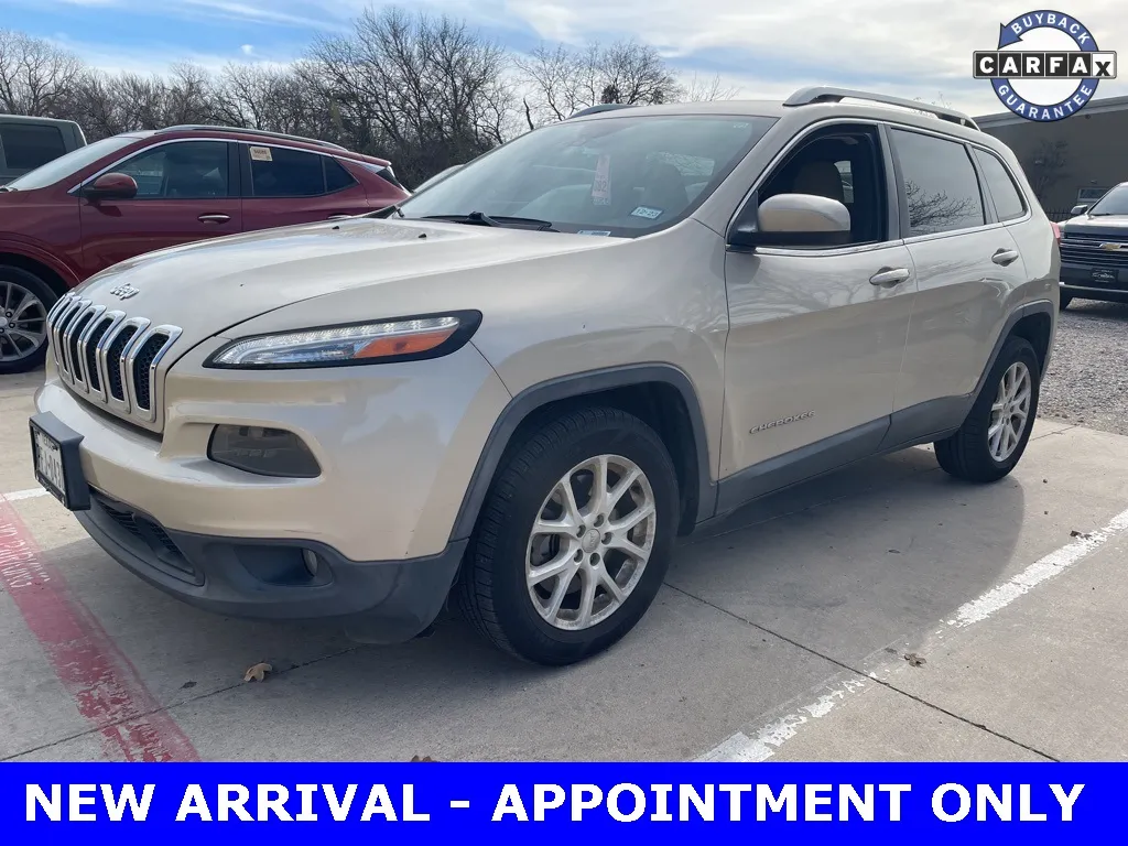 Beige 2015 Jeep Cherokee Latitude for sale in Denton, TX