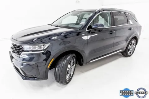 Photos of 2022 Kia Sorento Plug-In Hybrid SX Prestige for sale in Denton, TX at Sign It Drive It
