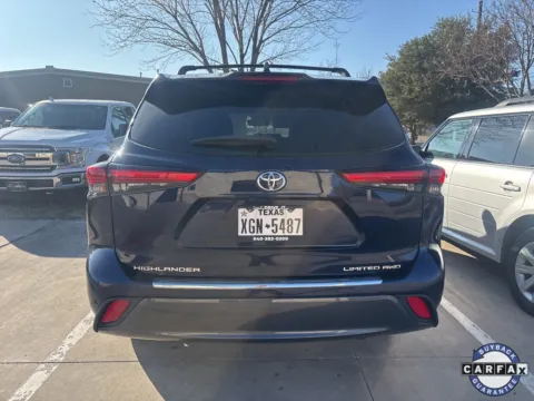 More photos of 2020 Toyota Highlander Limited at Sign It Drive It, TX