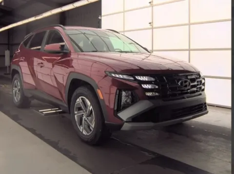 More photos of 2025 Hyundai Tucson Hybrid Blue at Sign It Drive It, TX