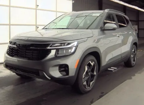 Gray 2025 Kia Seltos S for sale in Denton, TX