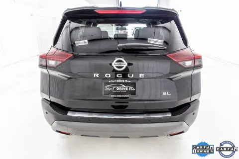 More photos of 2021 Nissan Rogue SL at Sign It Drive It, TX