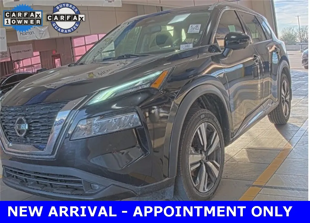 Black 2021 Nissan Rogue SL for sale in Denton, TX