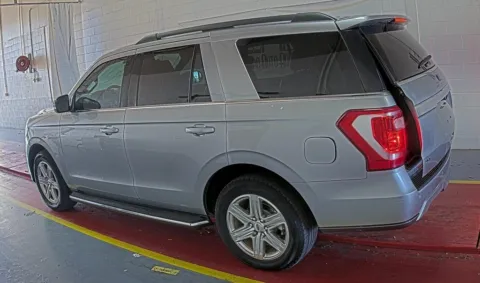 More photos of 2021 Ford Expedition XLT at Sign It Drive It, TX