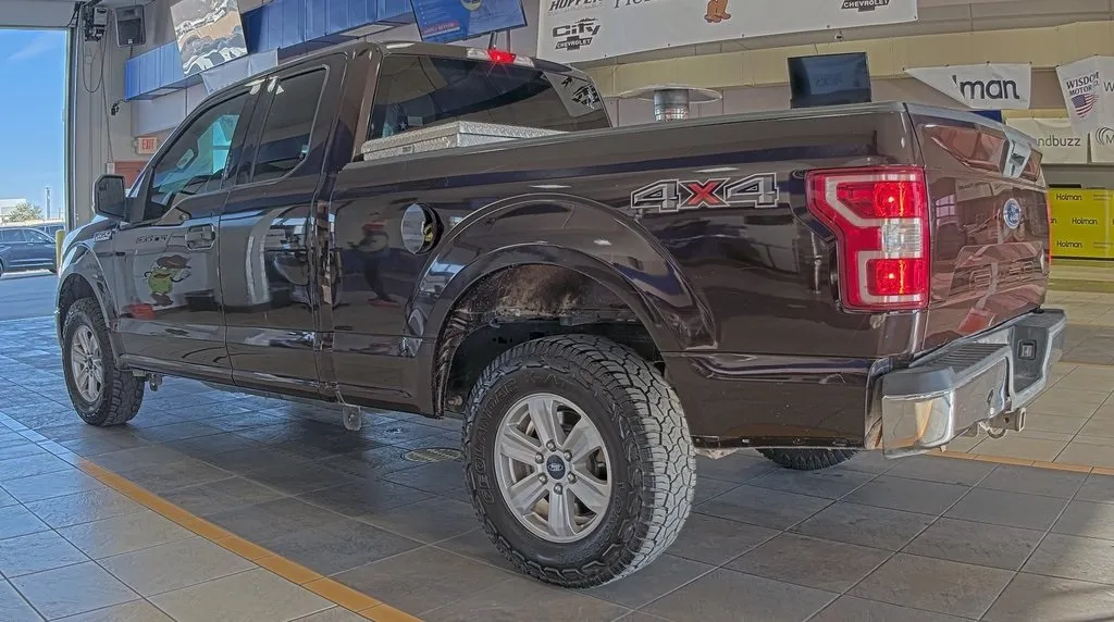 Red 2018 Ford F-150 XLT for sale in Denton, TX