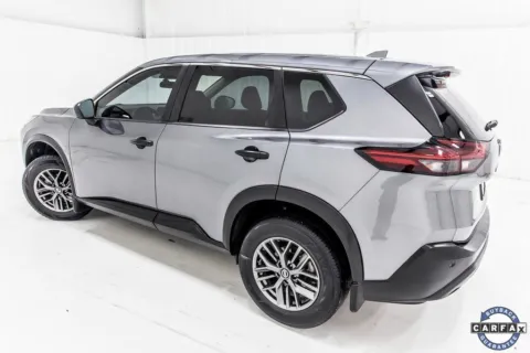 More photos of 2021 Nissan Rogue S at Sign It Drive It, TX