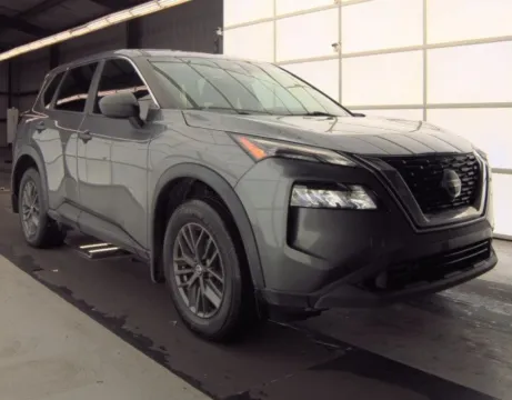 More photos of 2021 Nissan Rogue S at Sign It Drive It, TX