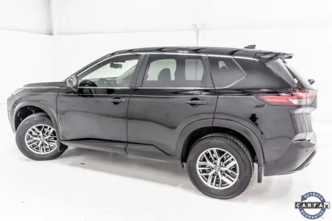 More photos of 2021 Nissan Rogue S at Sign It Drive It, TX