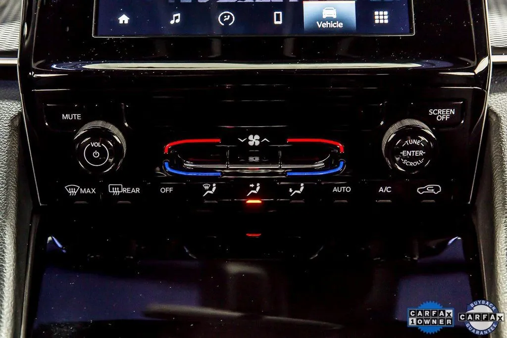 2024 Jeep Grand Cherokee Laredo - Photo 25