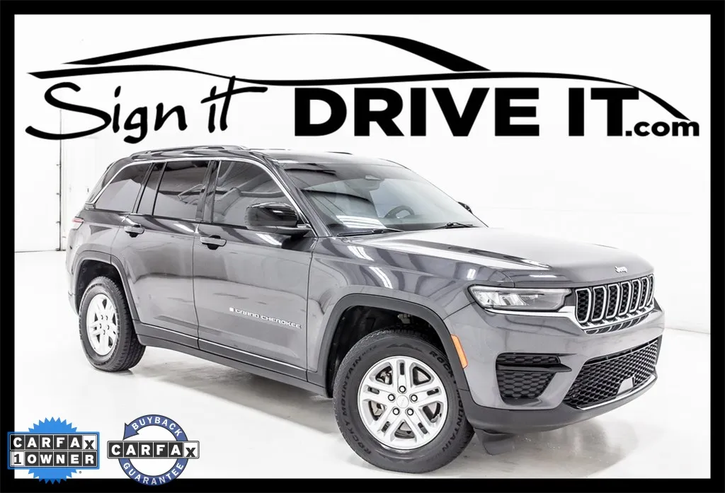 Gray 2024 Jeep Grand Cherokee Laredo for sale in Denton, TX