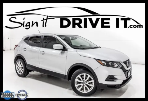 Silver 2020 Nissan Rogue Sport S for sale in Denton, TX