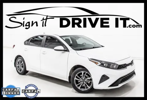 White 2022 Kia Forte LXS for sale in Denton, TX