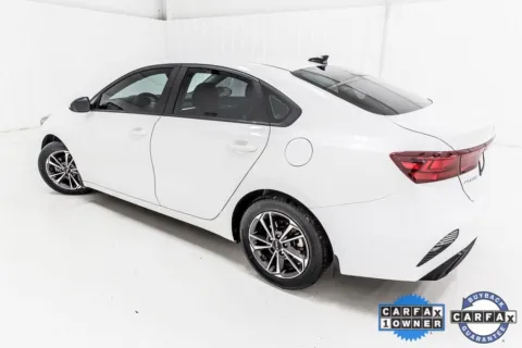 More photos of 2022 Kia Forte LXS at Sign It Drive It, TX