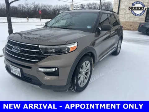 Gray 2021 Ford Explorer XLT for sale in Denton, TX