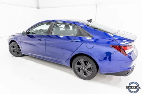More photos of 2021 Hyundai Elantra SEL at Sign It Drive It, TX