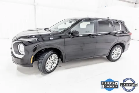 Another view of 2024 Mitsubishi Outlander ES for sale in Denton, TX at Sign It Drive It