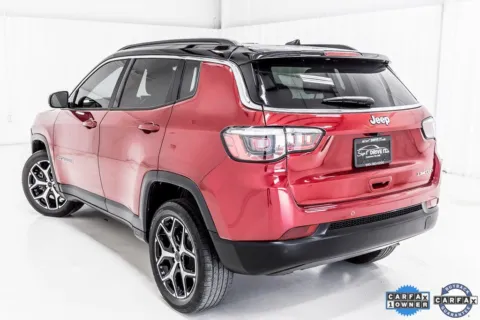 More photos of 2025 Jeep Compass Limited at Sign It Drive It, TX