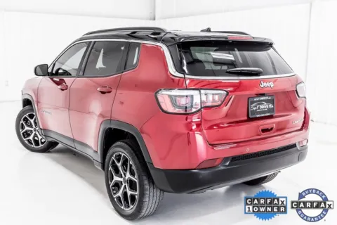 More photos of 2025 Jeep Compass Limited at Sign It Drive It, TX