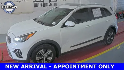 White 2021 Kia Niro EX Premium for sale in Denton, TX