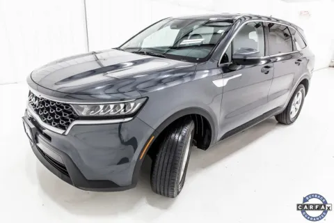 Photos of 2023 Kia Sorento LX for sale in Denton, TX at Sign It Drive It
