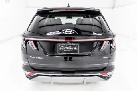 More photos of 2022 Hyundai Tucson Limited at Sign It Drive It, TX