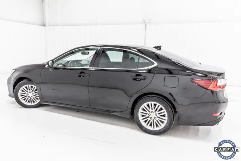 More photos of 2016 Lexus ES 350 at Sign It Drive It, TX