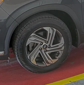 More photos of 2022 Hyundai Santa Fe SEL at Sign It Drive It, TX