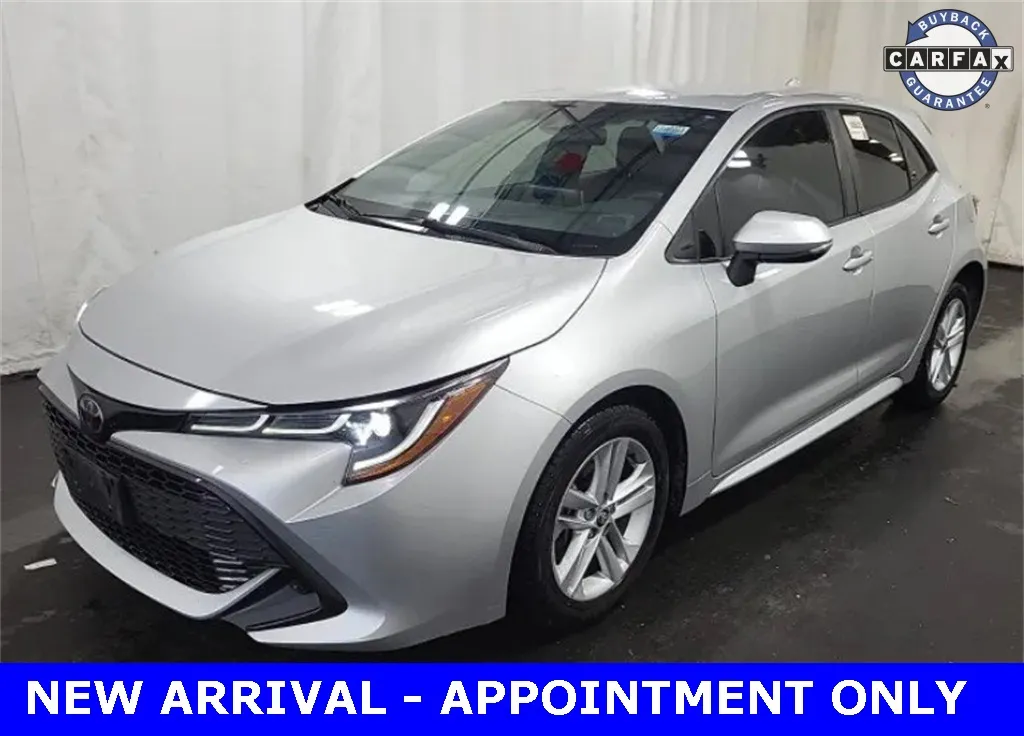 Silver 2022 Toyota Corolla Hatchback SE for sale in Denton, TX