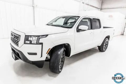 More photos of 2023 Nissan Frontier SV at Sign It Drive It, TX