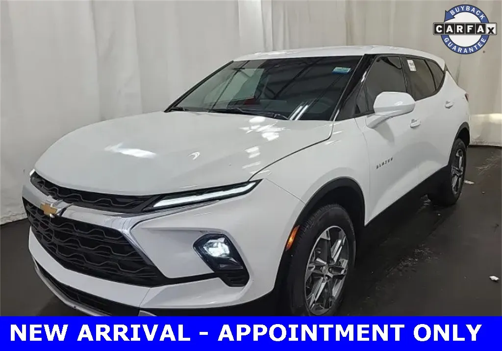 White 2023 Chevrolet Blazer LT for sale in Denton, TX