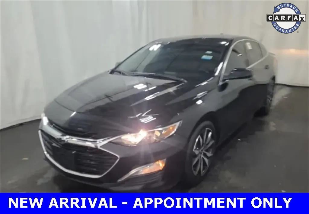 Black 2024 Chevrolet Malibu RS for sale in Denton, TX