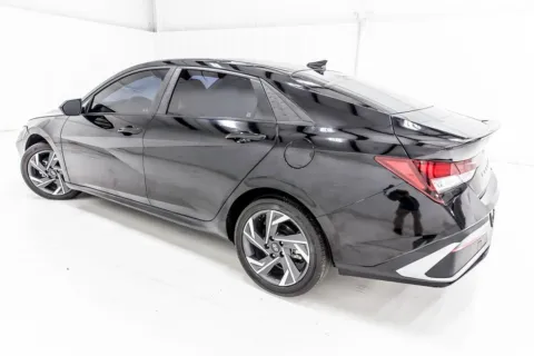 More photos of 2025 Hyundai Elantra Hybrid SEL Sport at Sign It Drive It, TX