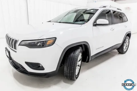 More photos of 2020 Jeep Cherokee Latitude Plus at Sign It Drive It, TX