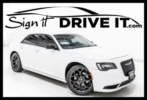 White 2023 Chrysler 300 Touring for sale in Denton, TX